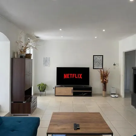 Maison Familiale Avec Jardin Et Jeux Bordeaux Villa *
